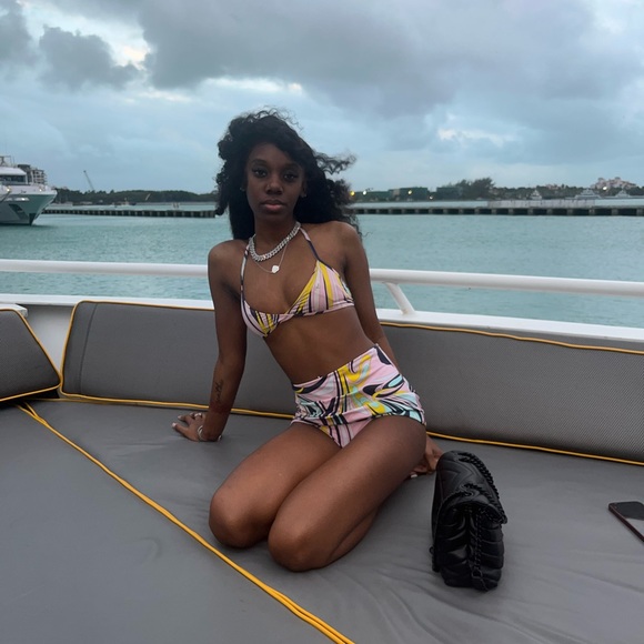 Emilio Pucci swimsuit Worn once! - Picture 4 of 4